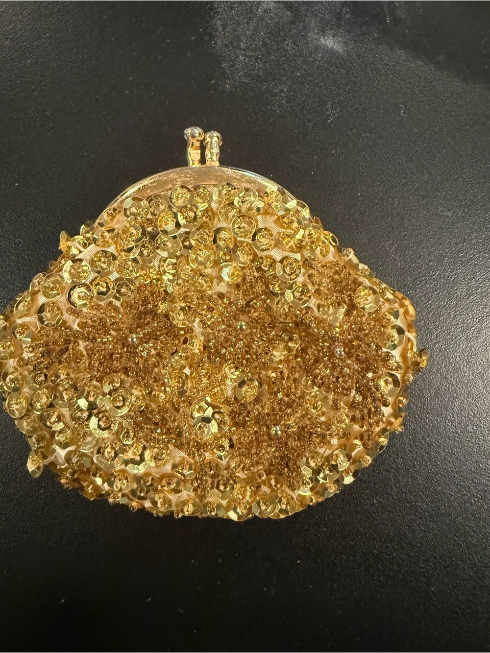 The Cutest Gold Sequin Beaded Coin Purse with Flower Accents - Picture 2 of 4